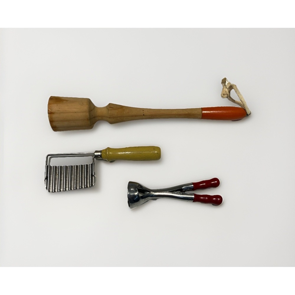 Vintage Farmhouse Kitchen Utensils Lot of 3 Tools Gadgets‎ Rustic Country